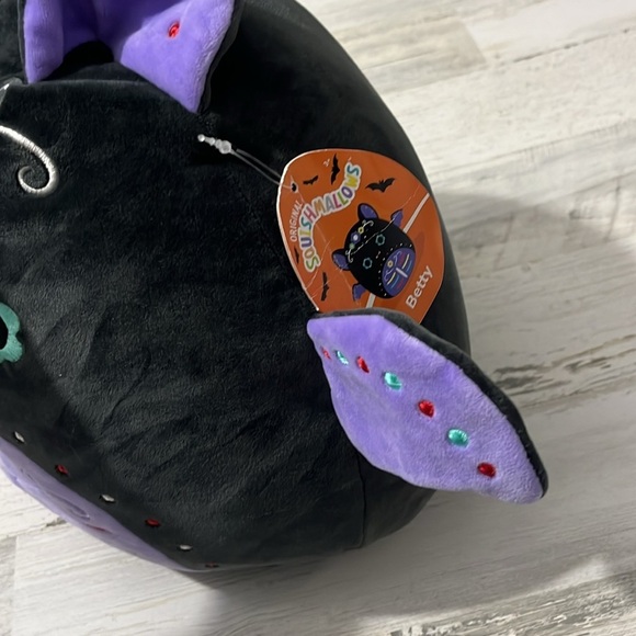 Squishmallows 12” Betty The Black Bat DOTD Day of The Dead Halloween NWT - Picture 4 of 7